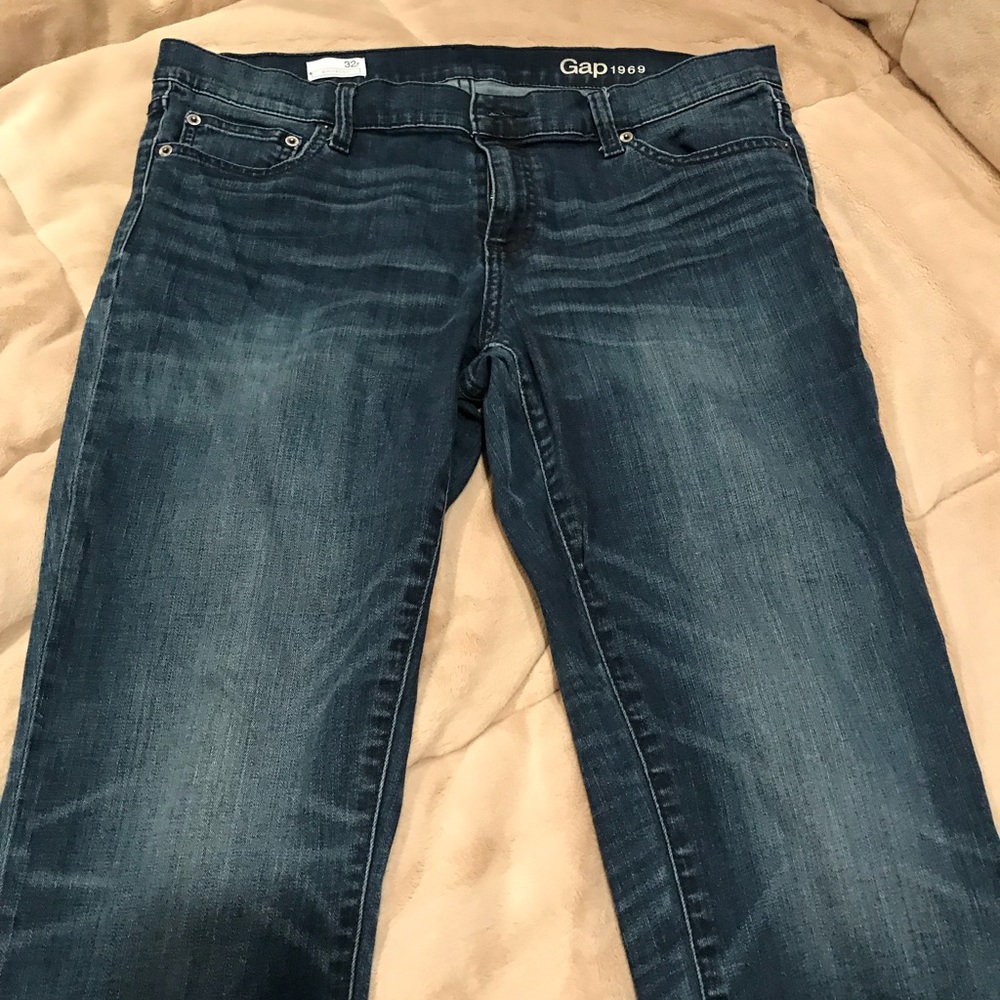 Women’s GAP jeans
